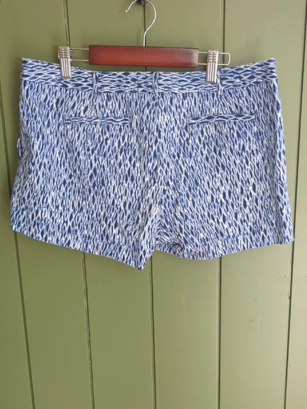 Michael Kors Blue and White Patterned Bermuda Shorts